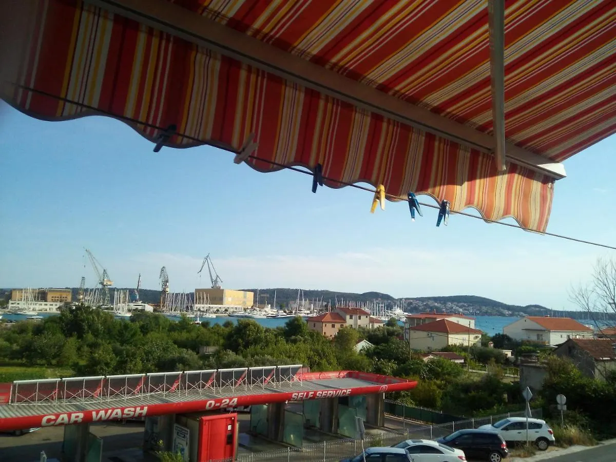 Lora Apartment Trogir